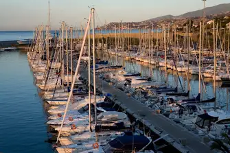 Enjoy incredible views from Marina degli Aregai&nbsp;