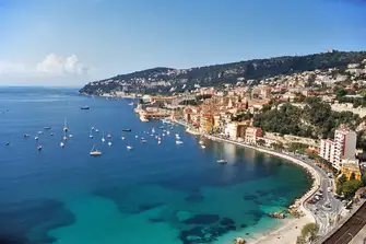 A charter to the French Riviera is always a good idea, especially in December&nbsp;