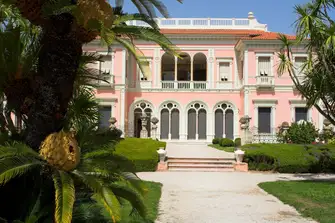 Visit Villa Ephrussi de Rothschild and discover the history of Beatrice de Rothschild