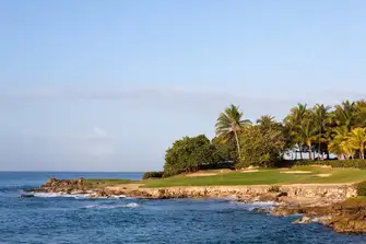 Add the Teeth of the Dog golf course to your bucket list, and embrace the views and dramatic holes along the azure Caribbean Sea