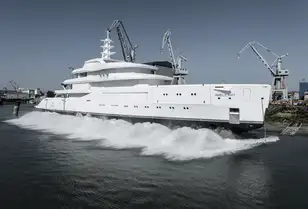 200 metre yacht