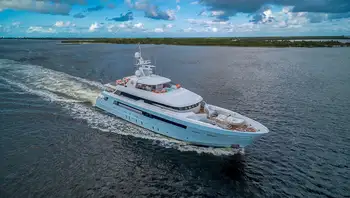 M/Y 10