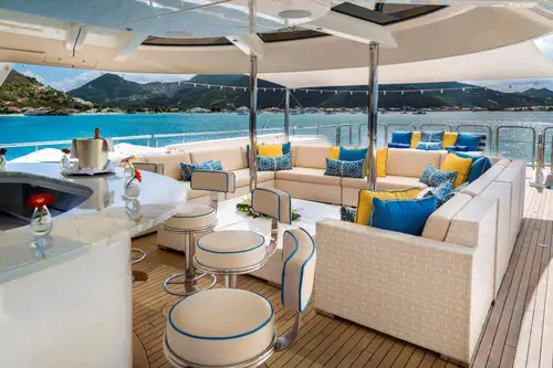 Sun deck lounge and bar