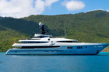 super yacht charter tahiti