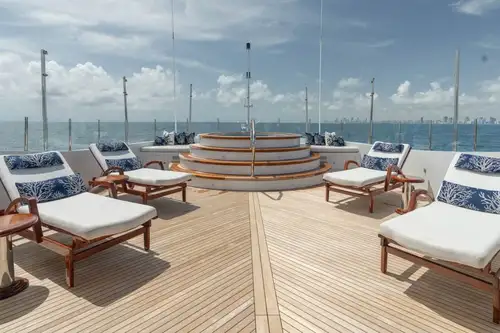 Sun deck